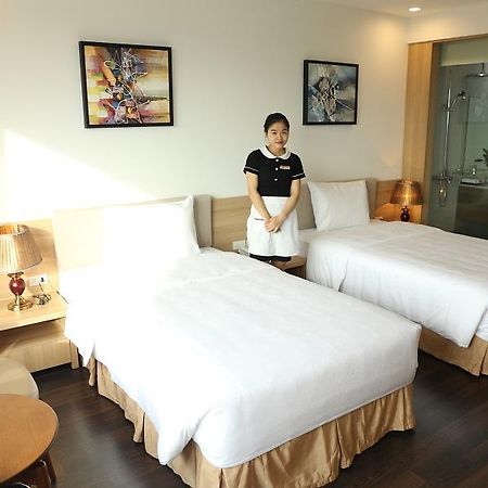 Ha Huy Hotel Хатинь Экстерьер фото