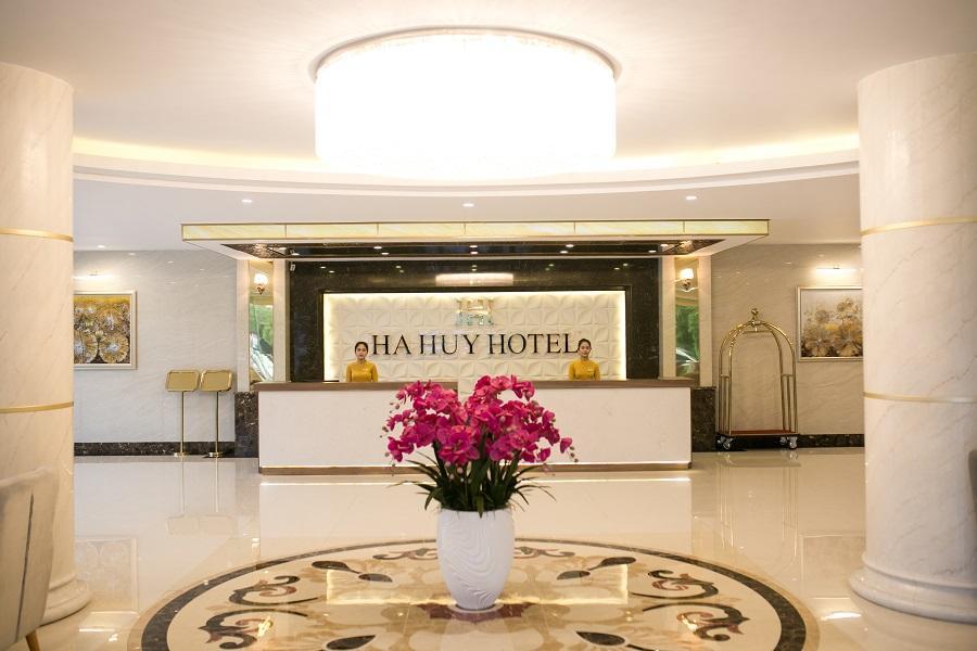 Ha Huy Hotel Хатинь Экстерьер фото